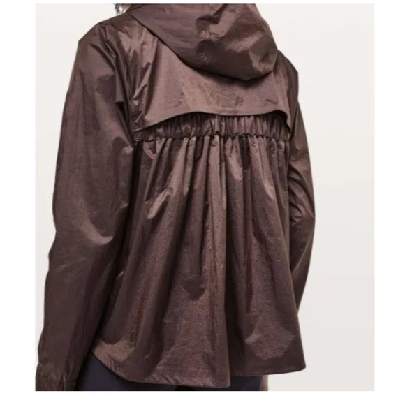 LULULEMON ladies waterproof rain/windbreaker Jacket - Picture 2 of 14